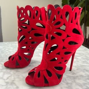 Giuseppe Zanotti Design Red Cut Out Booties. Size IT 38